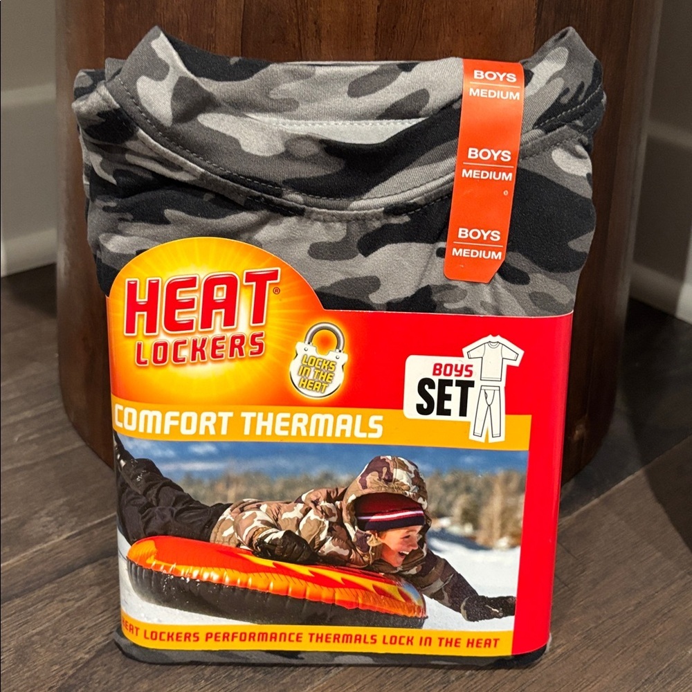 Heat Lockers 2pc. Thermal insulated, base layers, comfort,soft,cozy,stretch,camo